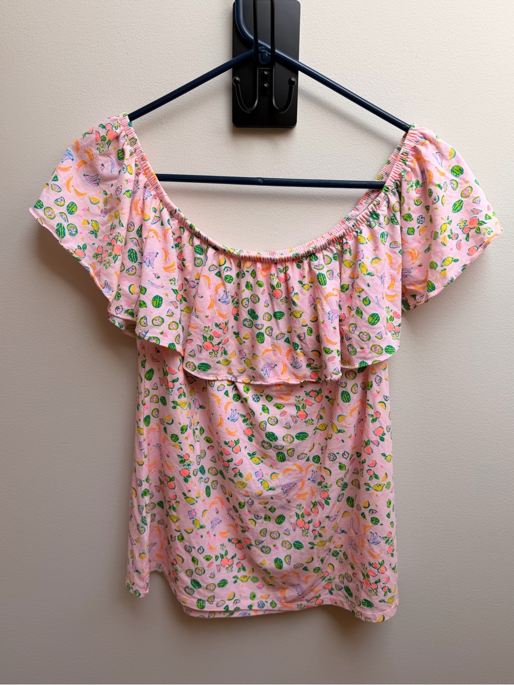 Lilly Pulitzer Urchin Pink Lil Juicy Fruit La Fortuna Top Off the Shoulder Small